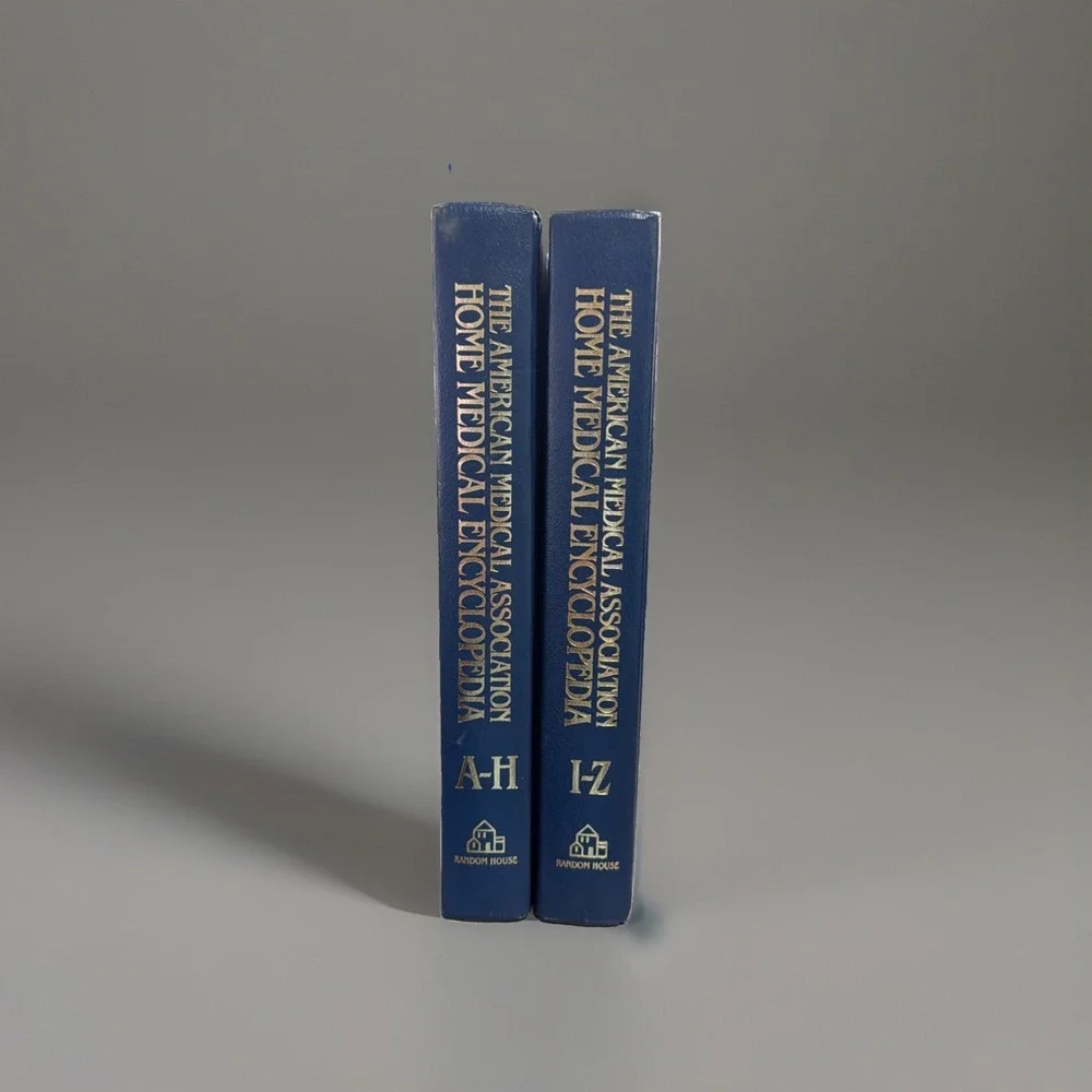 AMA Home Medical Encyclopedia 2-Volume Hardcover Set 1989 Random House Clayman